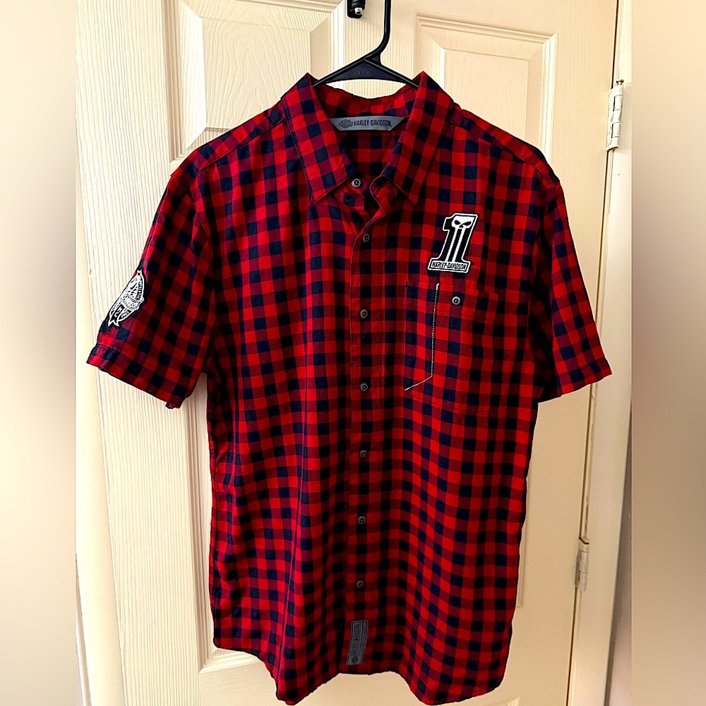 Harley-Davidson Red and Black Woman’s Flannel.